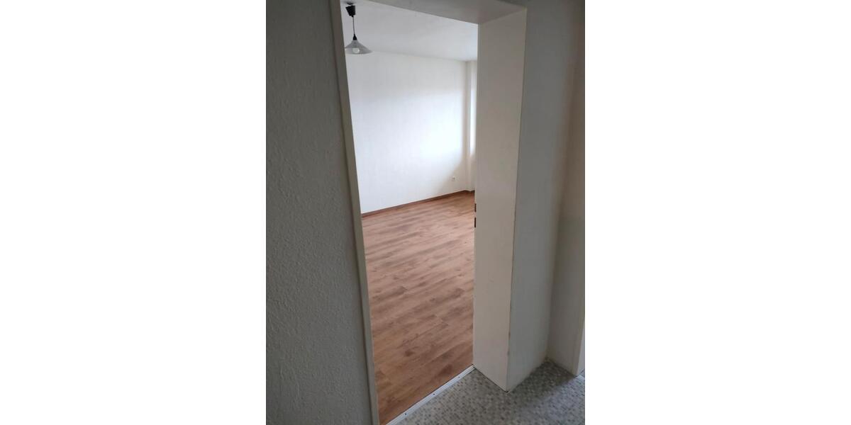 Etagenwohnung Hanau Lamboy - 2 Zimmer, 58 m&sup2;, 129.000&euro; | Angebot:27144248