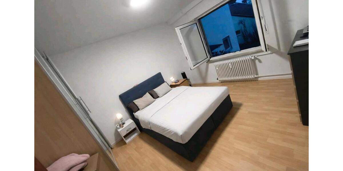 Etagenwohnung Eschborn - 2 Zimmer, 50 m&sup2;, 890&euro; | Angebot:25404514