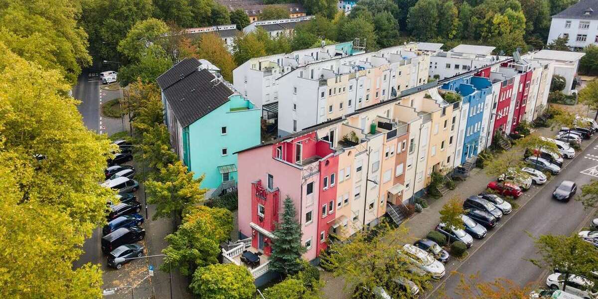 Haus zum Kaufen in Frankfurt am Main 645.000 € 137 m² 6 zimmer