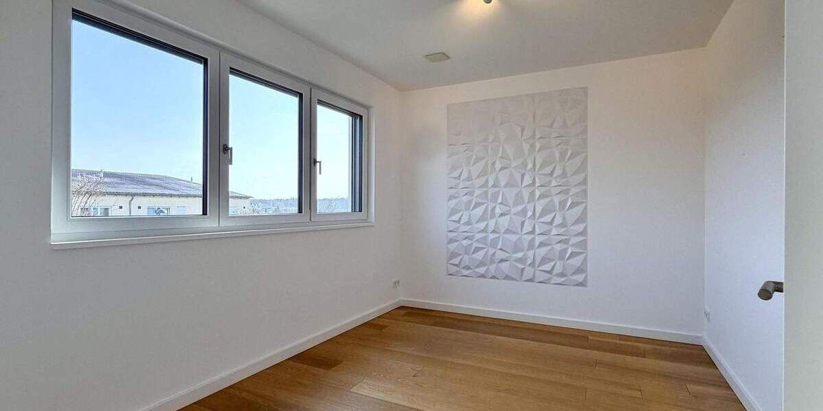 Doppelhaushälfte Offenbach Offenbach am Main - 7 Zimmer, 198 m&sup2;, 919.000&euro; | Angebot:25802099