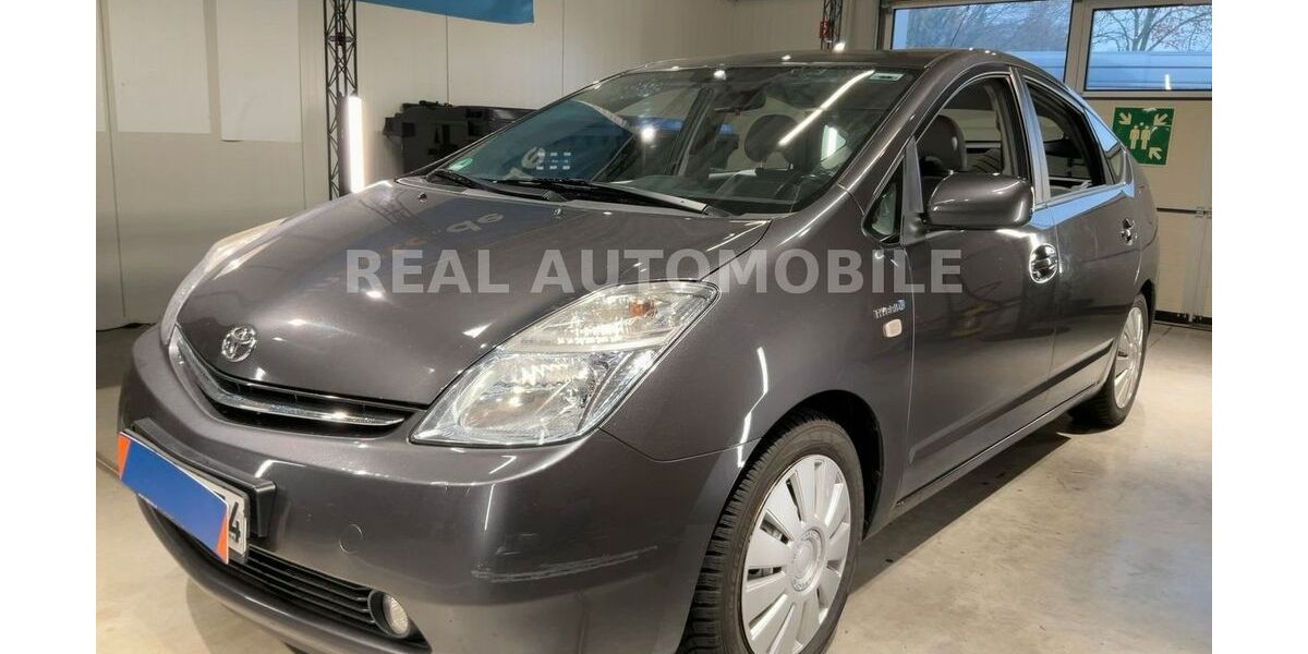 Toyota Prius 120.000 km 7.500 &euro; Frankfurt am Main 65933