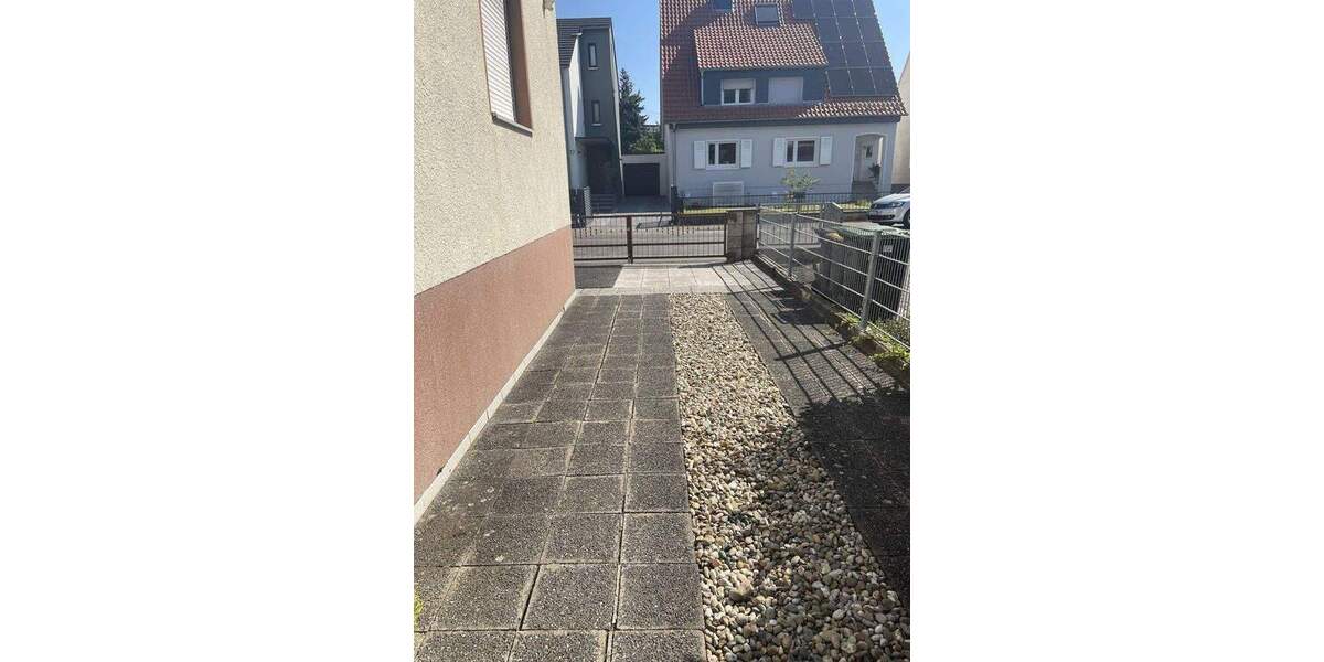 Doppelhaushälfte Frankfurt Harheim - 7 Zimmer, 170 m&sup2;, 690.000&euro; | Angebot:25820766