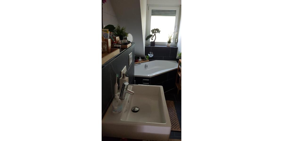 Dachgeschoßwohnung Langen (Hessen) - 3.5 Zimmer, 94 m&sup2;, 375.000&euro; | Angebot:26367969