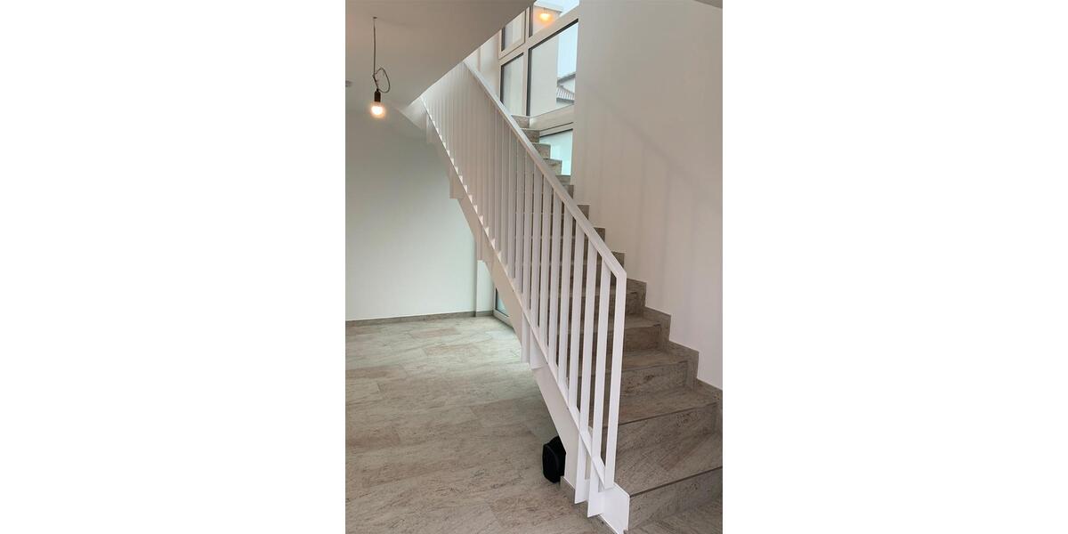 Doppelhaushälfte Neu-Isenburg Isenburg - 5 Zimmer, 174 m&sup2;, 2.550&euro; | Angebot:25164598