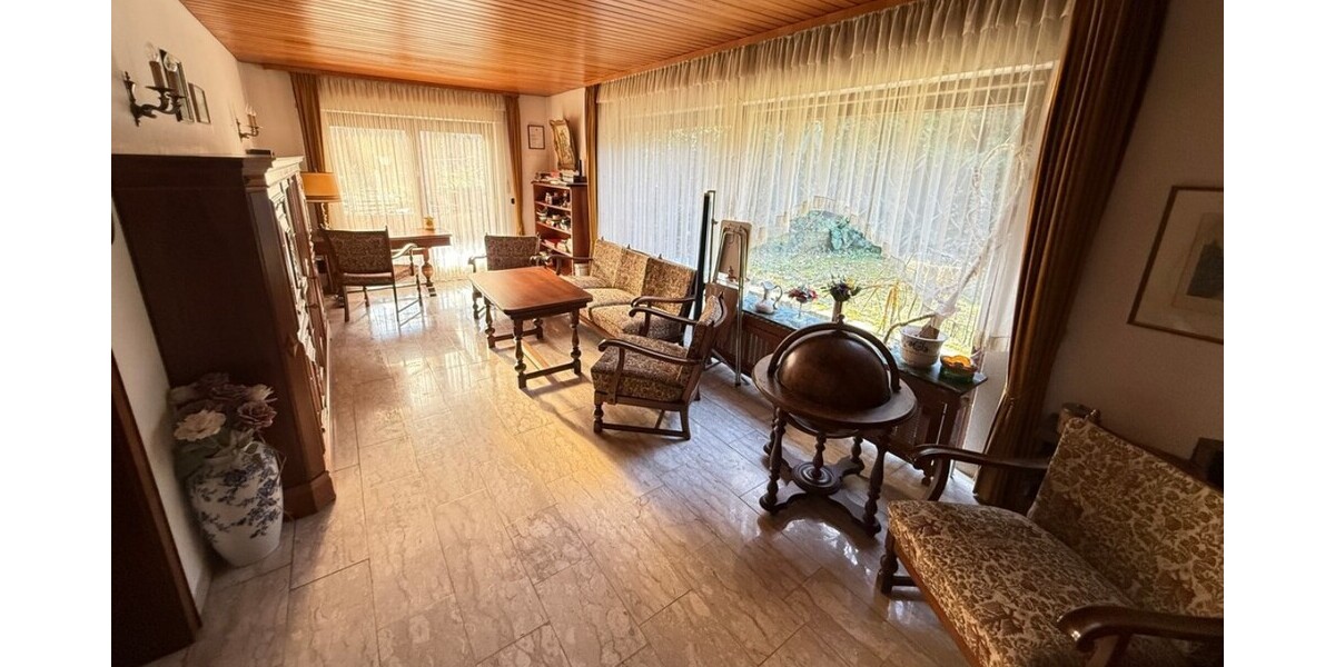 Bad Soden: Ihr Familiendomizil in Toplage der Sophienruhe - Einfamilienhaus Bad Soden-Neuenhain Neuenhain | Angebot:25710792