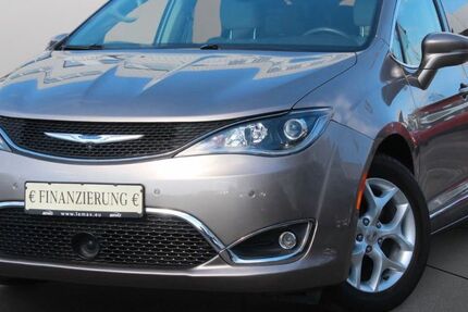 Chrysler Pacifica 83.000 km 22.495 &euro; Frankfurt am Main 60386