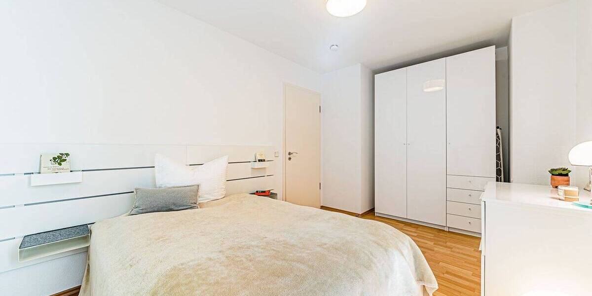 Etagenwohnung Frankfurt am Main Westend-Süd - 2 Zimmer, 64 m&sup2;, 592.000&euro; | Angebot:26170479