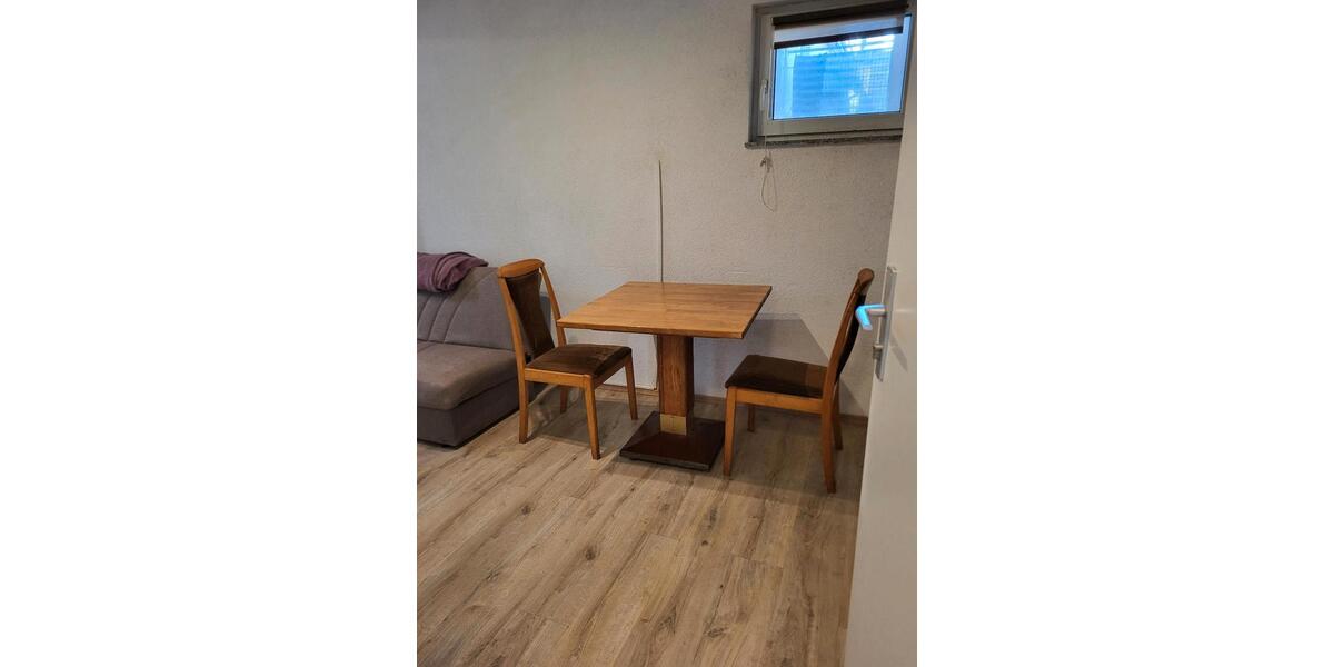 Hochparterre Frankfurt am Main Fechenheim - 1 Zimmer, 25 m&sup2;, 530&euro; | Angebot:25294478