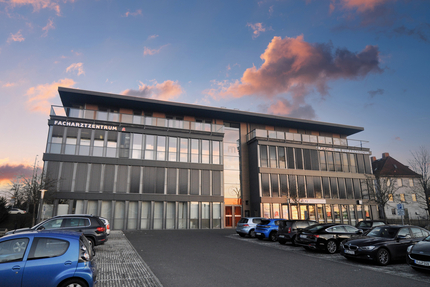 Praxisfläche mit Penthouse-Feeling im Ärztehaus - Gewerbeobjekt Königstein | Angebot:23795165