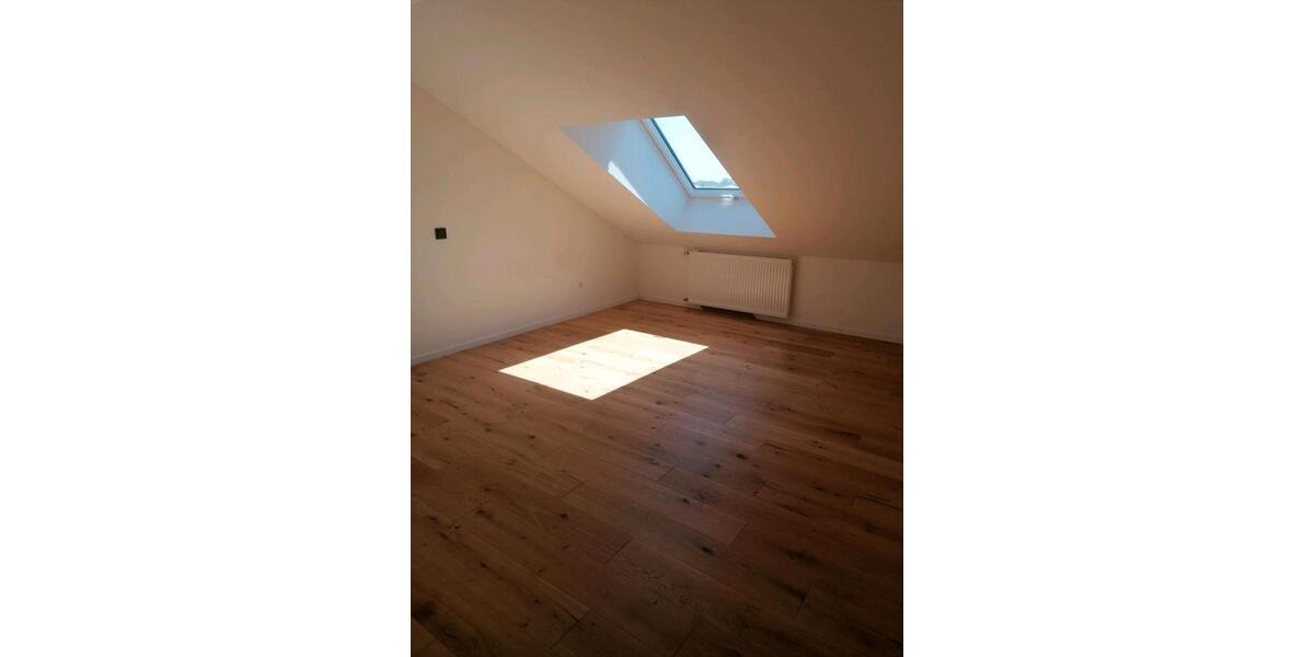 Dachgeschoßwohnung Ginsheim-Gustavsburg Gustavsburg - 2 Zimmer, 62 m&sup2;, 970&euro; | Angebot:26382683