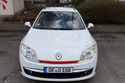 Renault Laguna 324.130 km 2.300 &euro; Offenbach am main 63069