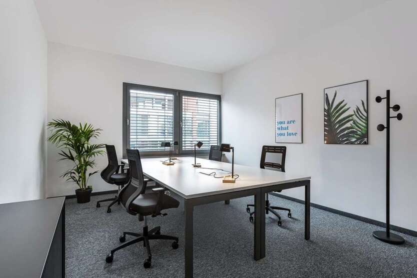 Büro in Bad Homburg v. d. Höhe 1.550 € 42 m² zimmer