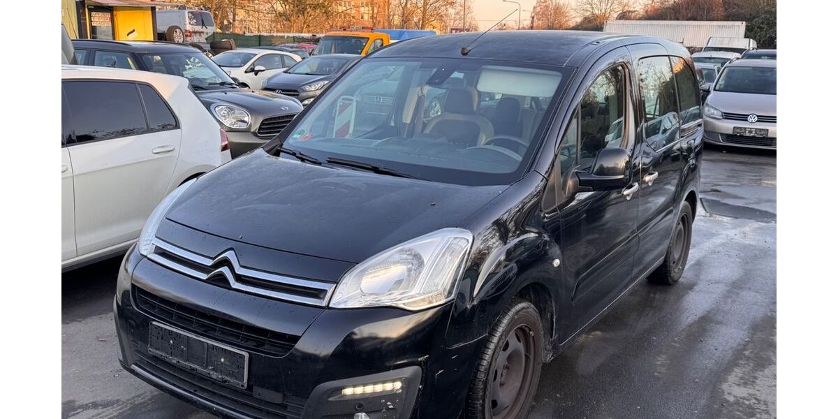 Citroen Berlingo 235.800 km 4.899 &euro; Frankfurt 60486