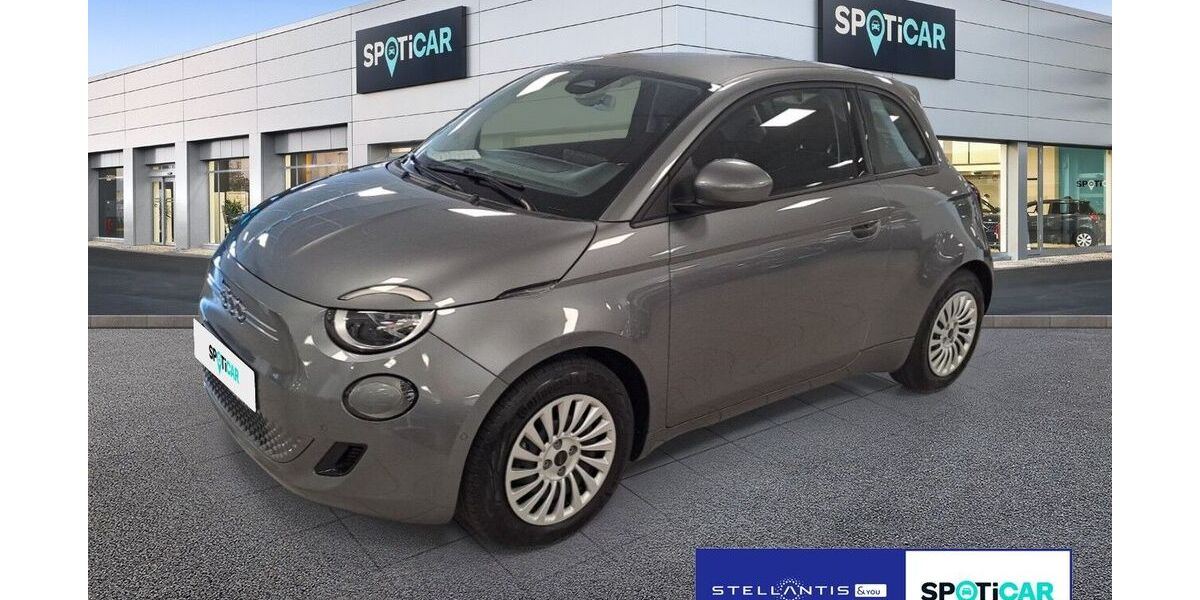 Fiat 500e 28.485 km 19.790 &euro; Frankfurt 60314