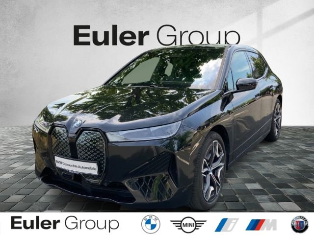 BMW iX 37.383 km 52.988 &euro; Frankfurt 60314