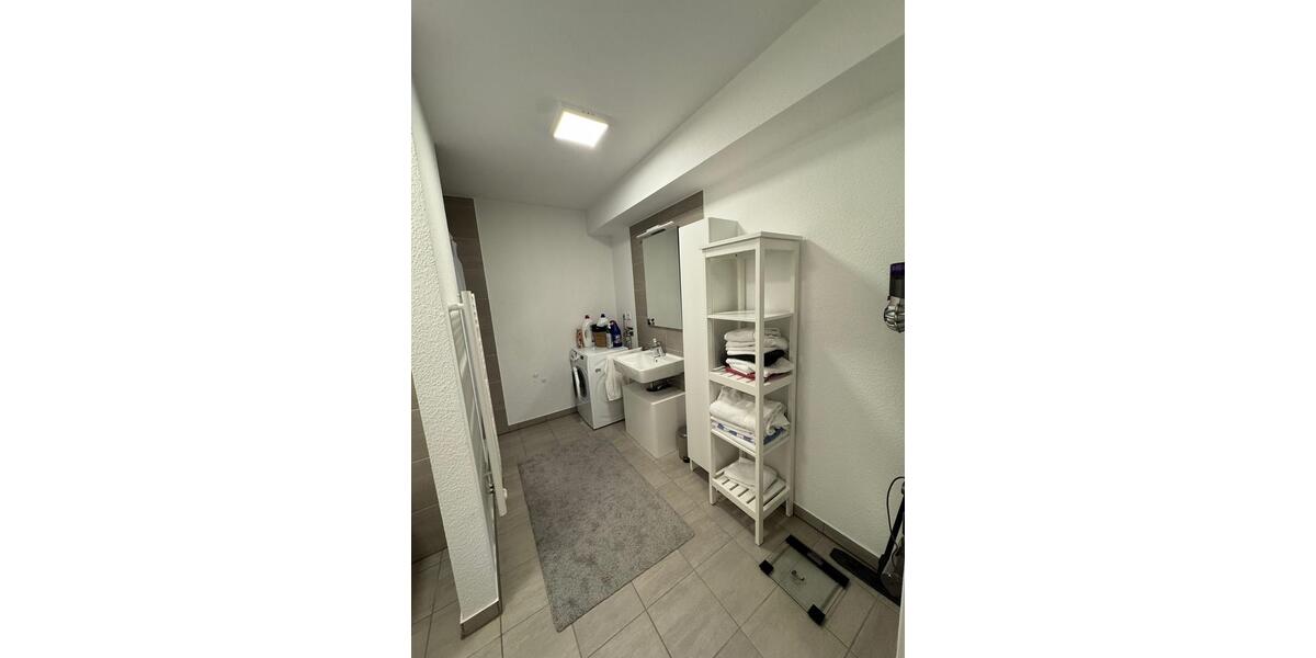 Etagenwohnung Frankfurt am Main Nord-West - 2 Zimmer, 50 m&sup2;, 1.400&euro; | Angebot:26235592