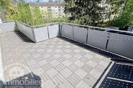 Wohnung Frankfurt am Main Mitte-West - 5 Zimmer, 145 m&sup2;, 2.500&euro; | Angebot:26365153