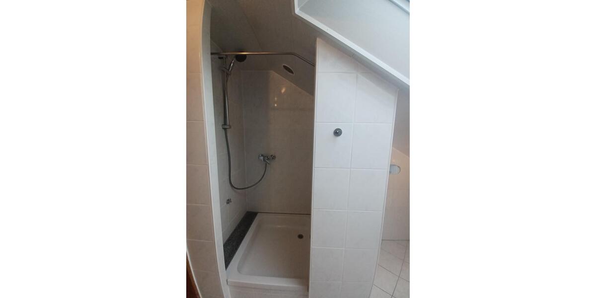 Dachgeschoßwohnung Kelkheim (Taunus) - 1 Zimmer, 71 m&sup2;, 900&euro; | Angebot:25701474