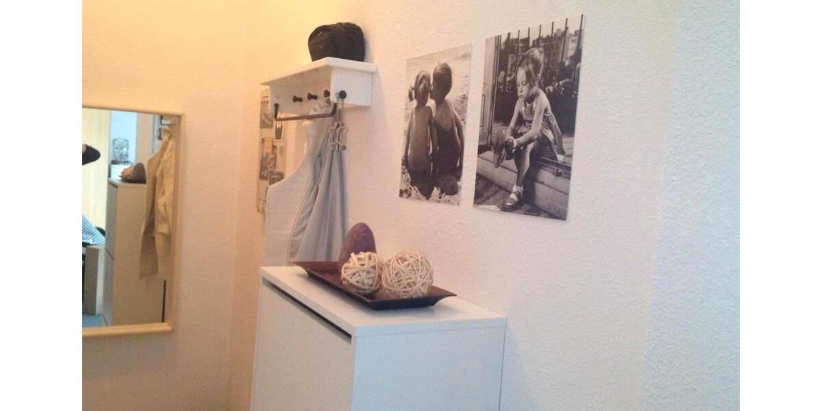 Frankfurt, Nähe MainS-Bhf, ruhiges Dachstudio mit EBK 1 zimmer