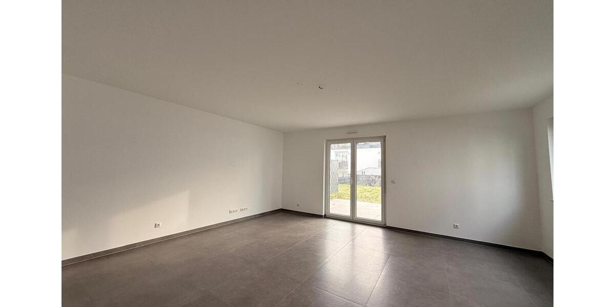 Erdgeschoßwohnung Offenbach am Main Bieber - 6 Zimmer, 188 m&sup2;, 2.800&euro; | Angebot:24534922