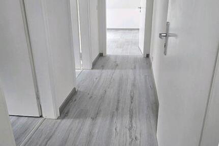 Wohnung Hanau Lamboy - 2.5 Zimmer, 45 m&sup2;, 750&euro; | Angebot:25636427