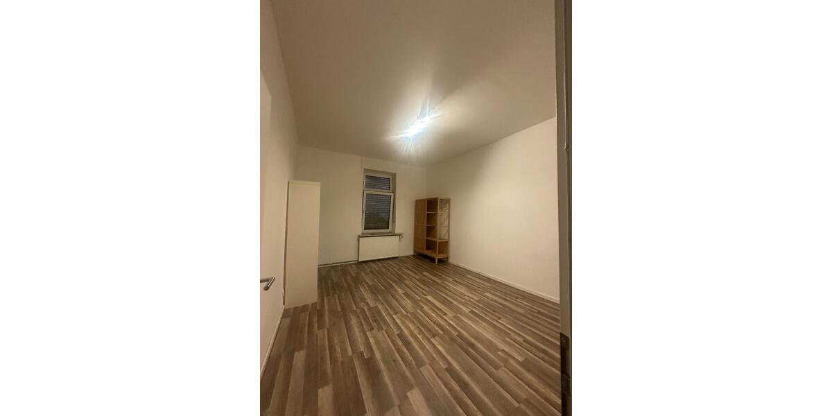 WG Zimmer im 2-Zimmer Apartment im Herzen von Darmstadt-Martinsviertel 1 zimmer