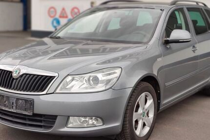 Skoda Octavia 245.000 km 2.700 &euro; Frankfurt am Main 65931