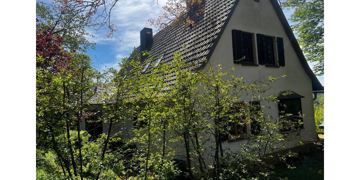 Einfamilienhaus mit großem Garten und Traumblick in Schonungen 6 zimmer