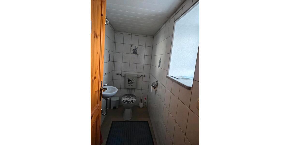 Einfamilienhaus Friedberg (Hessen) - 6 Zimmer, 155 m&sup2;, 199.000&euro; | Angebot:25784024