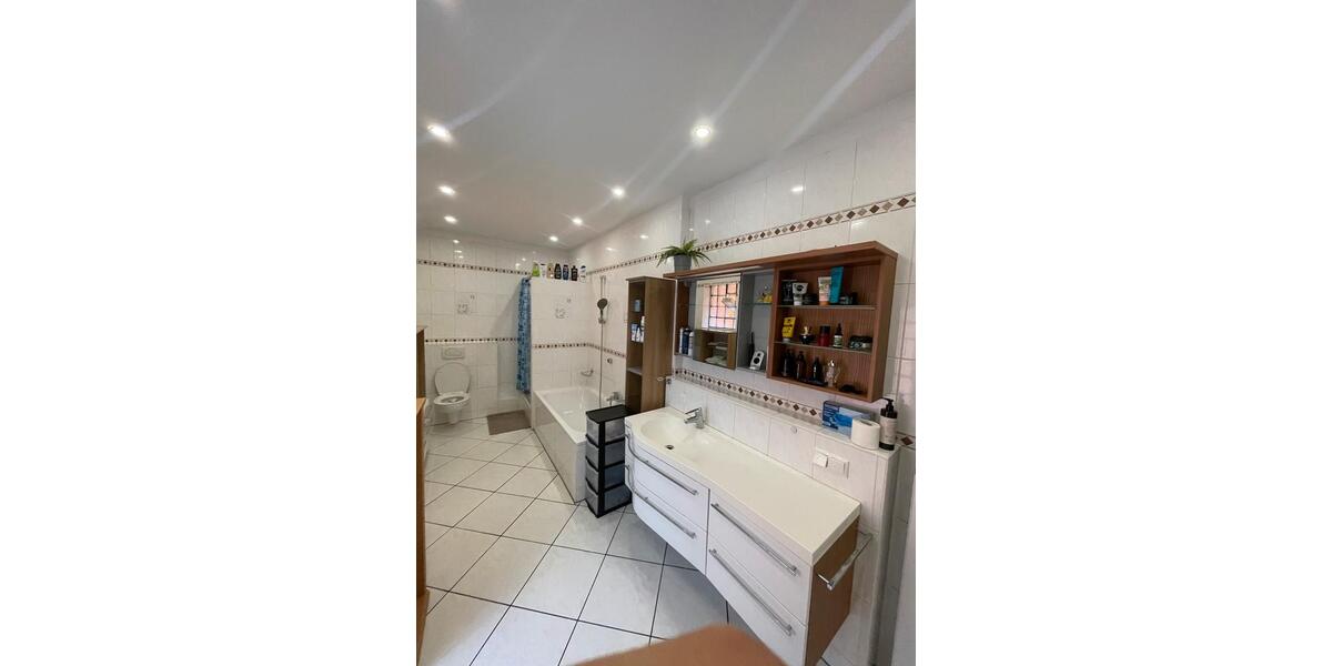 Einfamilienhaus Frankfurt am Main Sindlingen - 6 Zimmer, 120 m&sup2;, 725.000&euro; | Angebot:27189035