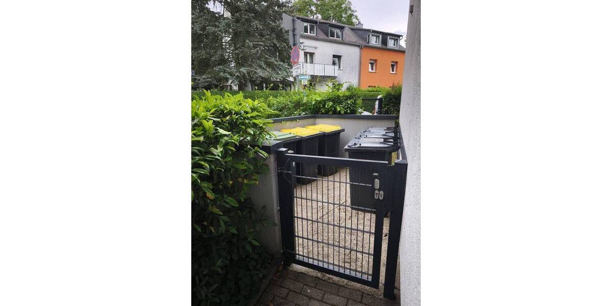 Etagenwohnung Frankfurt am Main Praunheim - 3 Zimmer, 88 m&sup2;, 1.200&euro; | Angebot:26866272