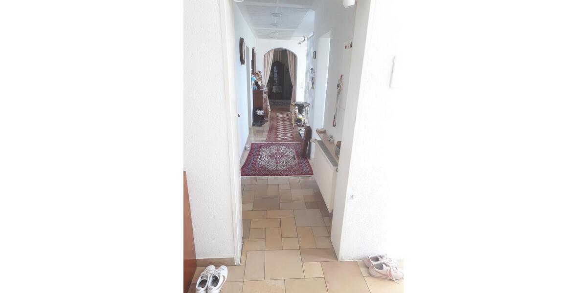 Einfamilienhaus Bad Soden am Taunus - 8 Zimmer, 230 m&sup2;, 1.200.000&euro; | Angebot:27162877