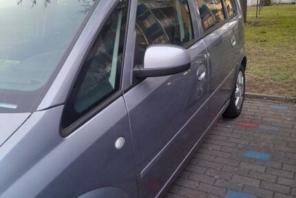 Opel Meriva 174.000 km 3.000 &euro; Kelsterbach 65451