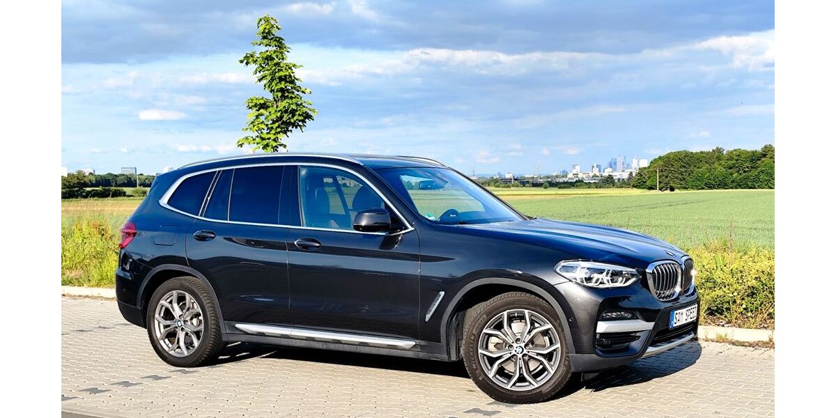 BMW X3 89.000 km 32.999 &euro; Liederbach 65835