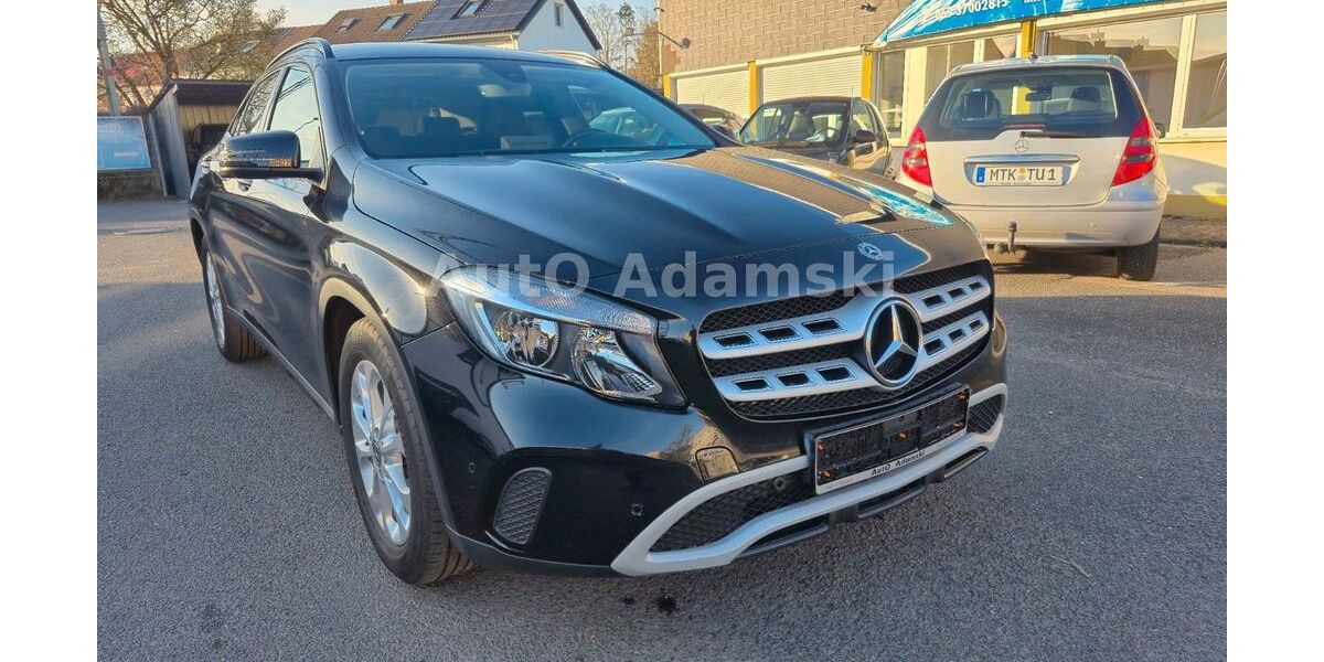 Mercedes-Benz GLA 180 35.500 km 19.980 &euro; Liederbach 65835