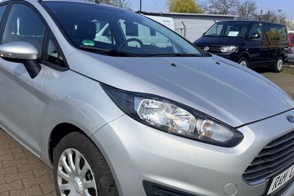 Ford Fiesta 51.100 km 7.690 &euro; Frankfurt 60386