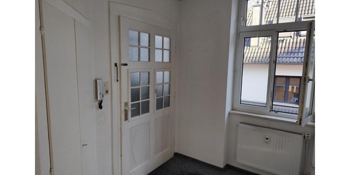 Altbauwohnung, 4 Zi., 103 m2, in Frankfurt Höchst 4 zimmer