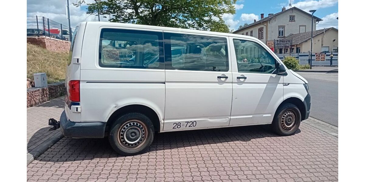 VW T6 Transporter 127.775 km 8.000 &euro; Hammersbach 63574