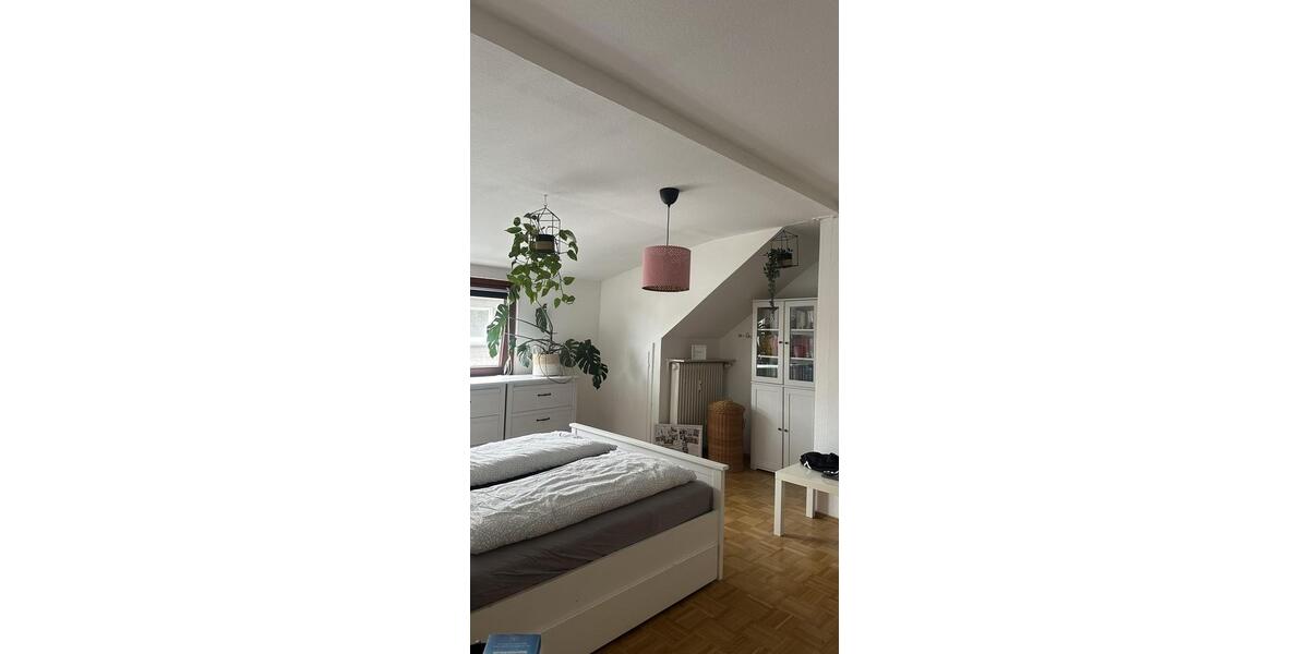 Etagenwohnung Frankfurt am Main Bonames - 3 Zimmer, 87 m&sup2;, 1.280&euro; | Angebot:26246327