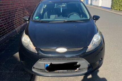 Ford Fiesta 149.272 km 2.399 &euro; Erzhausen 64390