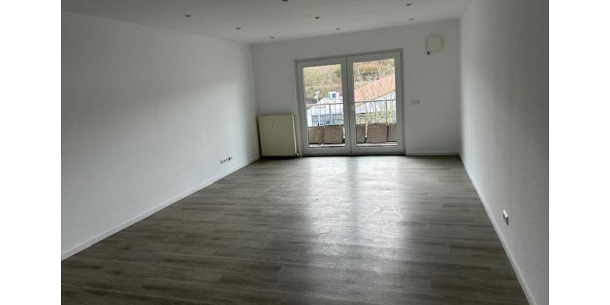 Etagenwohnung Kriftel - 2.5 Zimmer, 91 m&sup2;, 1.490&euro; | Angebot:25082720
