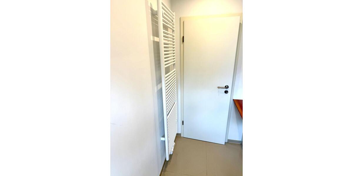Dachgeschoßwohnung Frankfurt am Main Nied - 3 Zimmer, 62 m&sup2;, 1.650&euro; | Angebot:26596238