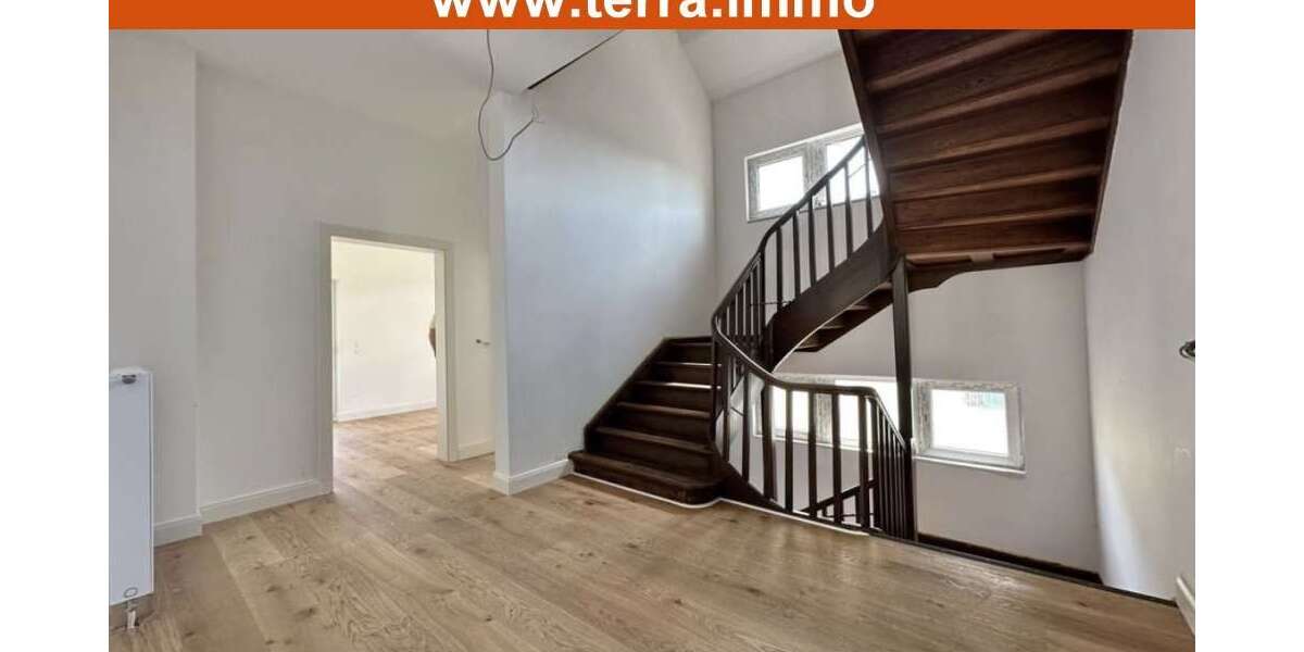 Einfamilienhaus Frankfurt am Main Schwanheim - 9 Zimmer, 208 m&sup2;, 899.000&euro; | Angebot:26829315