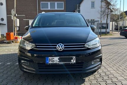 VW Touran 235.000 km 12.900 &euro; Bad Homburg 61350