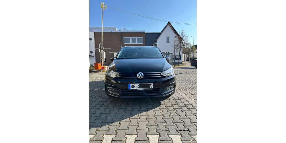 VW Touran 235.000 km 12.900 &euro; Bad Homburg 61350
