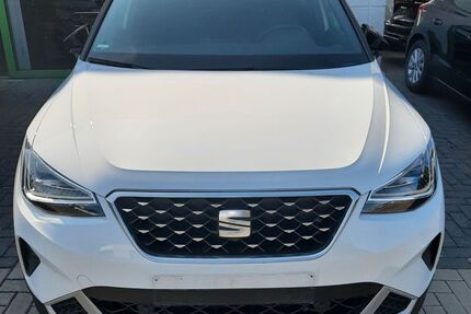 Seat Arona 15.300 km 21.500 &euro; Wehrheim 61273