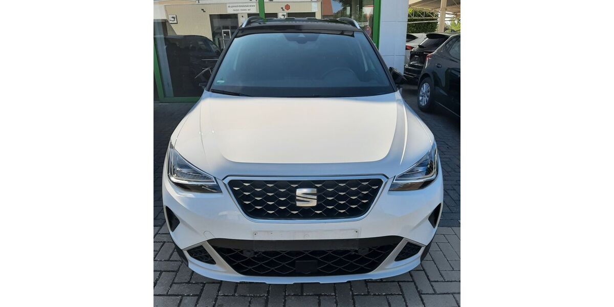 Seat Arona 15.300 km 21.500 &euro; Wehrheim 61273