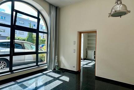 Stilvolle Büroeinheit in 1. A-Lage von Bad Homburg Provisionsfrei zu vermieten zimmer