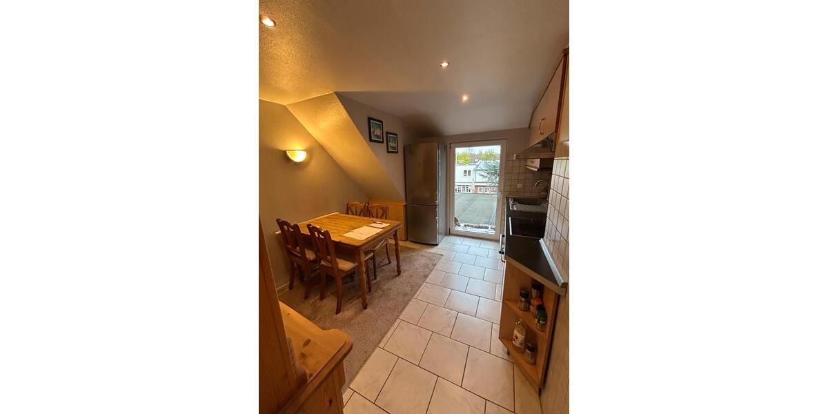 Dachgeschoßwohnung Frankfurt am Main Bergen-Enkheim - 3 Zimmer, 50 m&sup2;, 900&euro; | Angebot:26412889