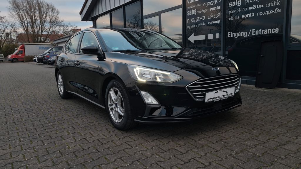Ford Focus 83.000 km 13.490 &euro; Offenbach am Main 63069